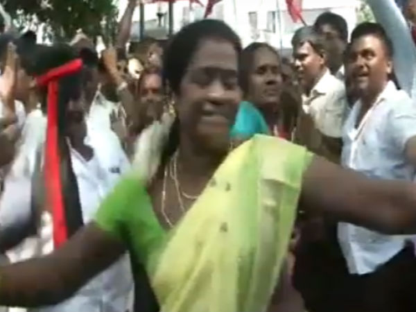 அதிமுகவினர்