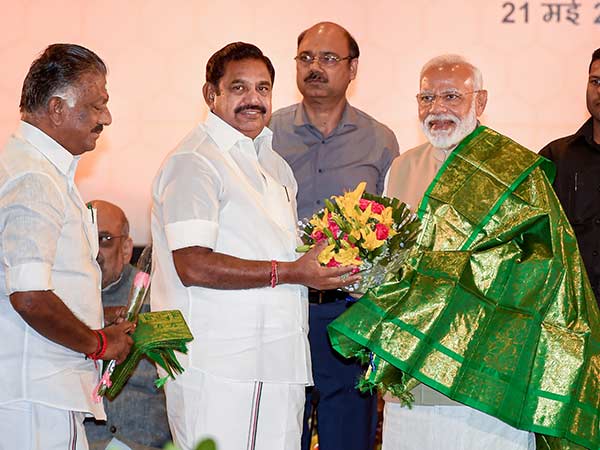 அதே ஹோட்டல்