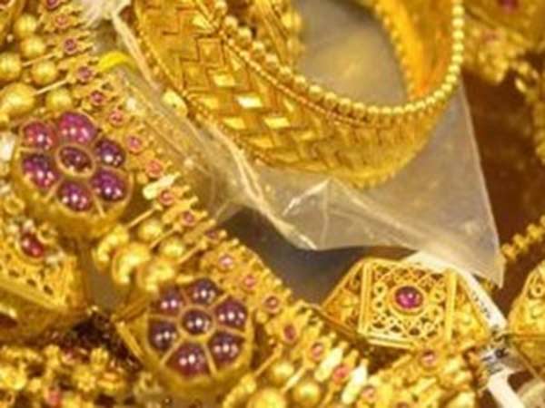 தங்கம் வெள்ளி பங்குச்சந்தை
