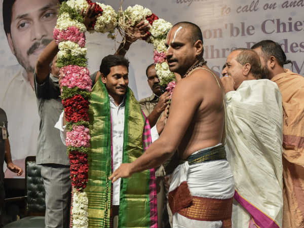 ஜூன் 6ல் அமைச்சர்கள்