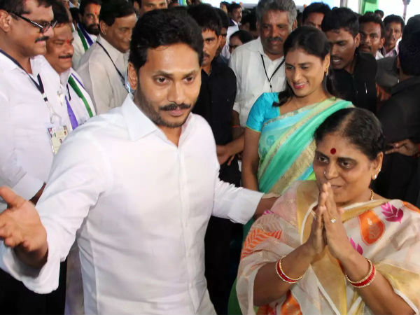 உற்சாக வரவேற்பு