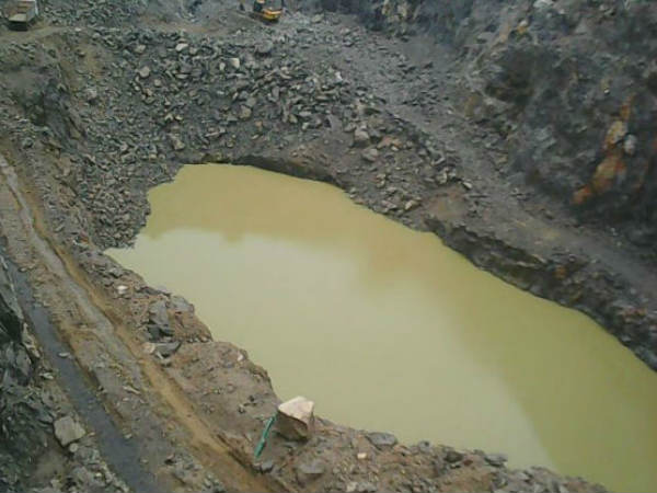 தண்ணீர்