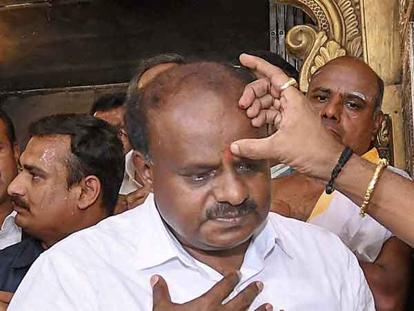 மிரட்டலும்.. சமாதானமும்