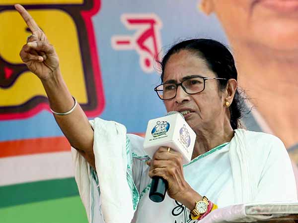 BJP brings money with the z plus security: Mamata BJP brings money with the z plus security: Mamata