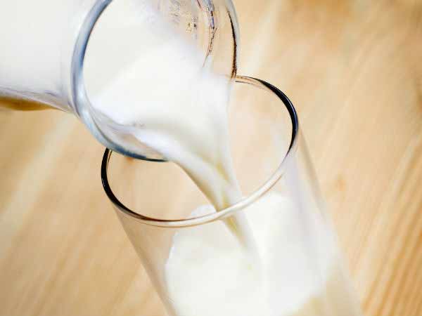 Tamilnadu govt plans to add milk in midday meal scheme Tamilnadu govt plans to add milk in midday meal scheme