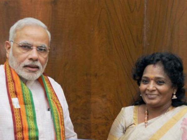 Modi twitted about Gaja cyclone on the first day itself: Tamilisai Modi twitted about Gaja cyclone on the first day itself: Tamilisai