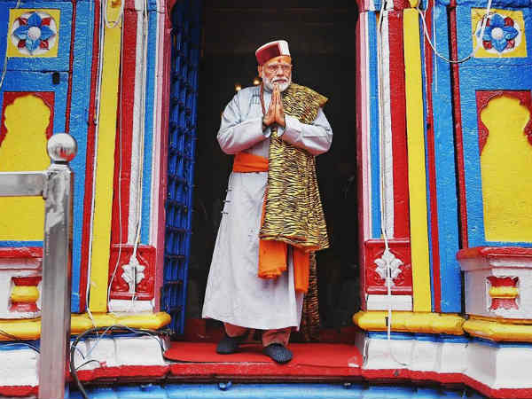 PM Narendra Modi asks all to vote for nation PM Narendra Modi asks all to vote for nation