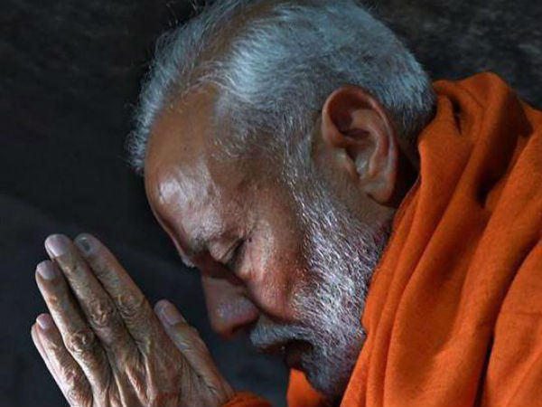 PM Narendra Modi asks all to vote for nation PM Narendra Modi asks all to vote for nation