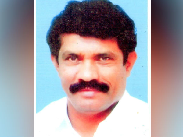 பால் வடியிற முகம்