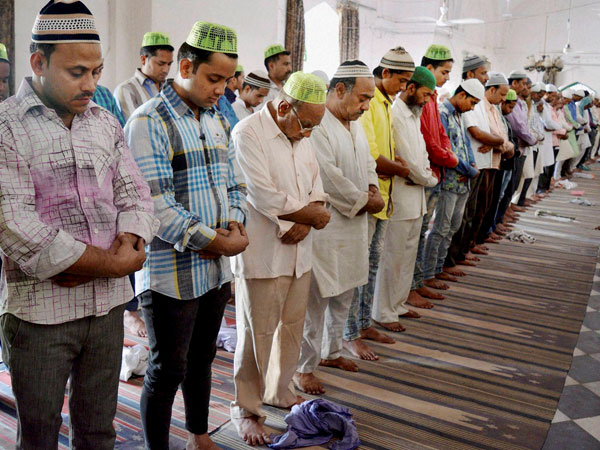 Muslim fasting month of Ramalan to start tomorrow Muslim fasting month of Ramalan to start tomorrow