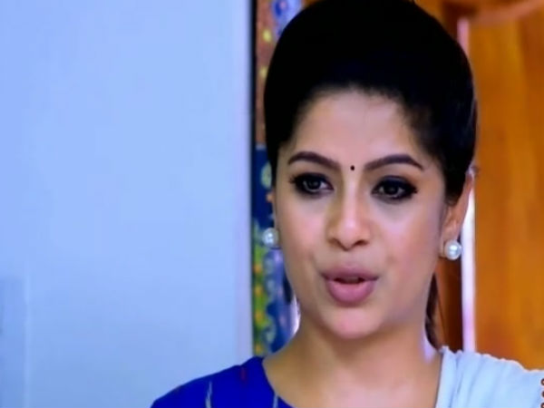 Did Neelambari love nilas original father? Did Neelambari love nilas original father?