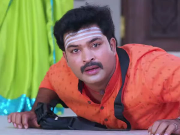 சொத்துக்களை ஸ்ரீதர்