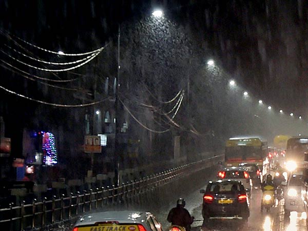 அனல் காற்று வீசாது