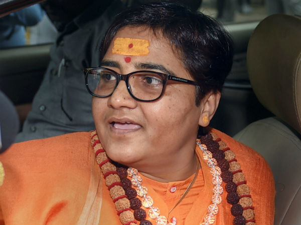 பயங்கரவாதி பிரக்யாசிங்