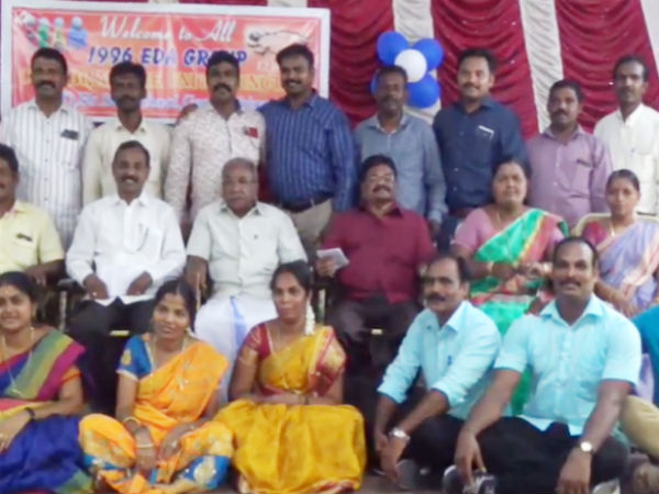 Former students meet after 24 years in Kanyakumari Former students meet after 24 years in Kanyakumari