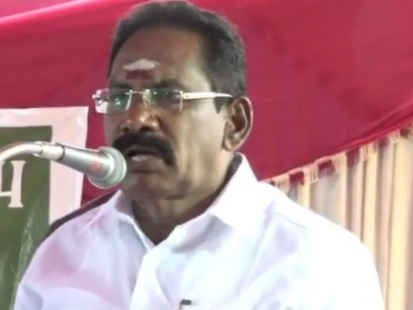 Minister Sellur Raju says that AMMK is distributing money Minister Sellur Raju says that AMMK is distributing money
