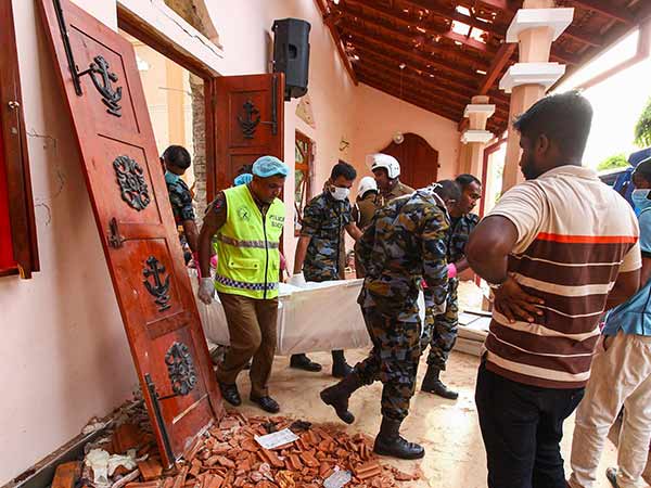 Sri Lankan police asks help from Former LTTEians for intelligence after the blast Sri Lankan police asks help from Former LTTEians for intelligence after the blast