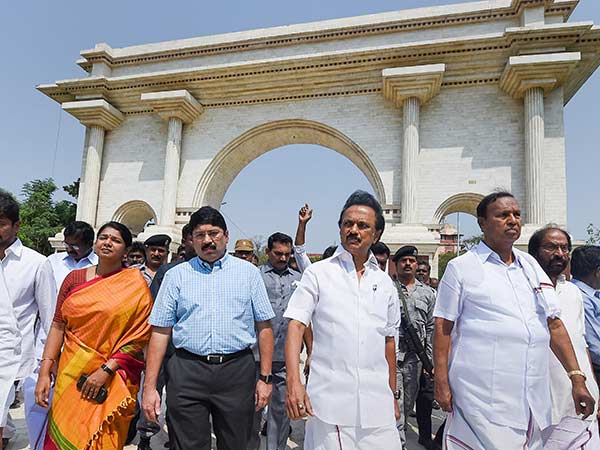 Stalin resolved the lack of kalaingar karunanithi .. kathar mohideen Stalin resolved the lack of kalaingar karunanithi .. kathar mohideen