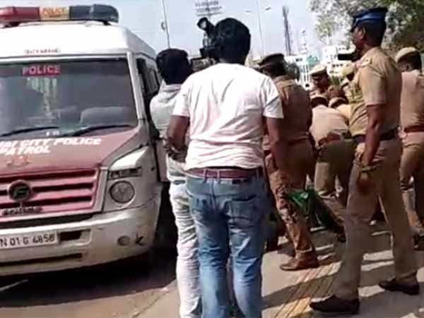 முதலாம் ஆண்டு