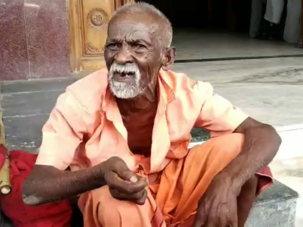 தாயை மட்டும்..
