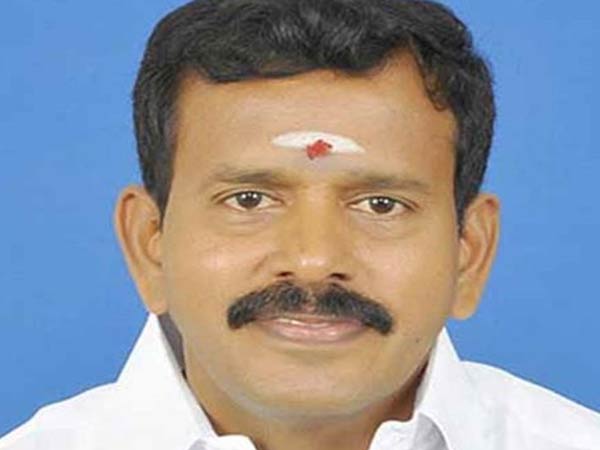 நேற்று ராஜினாமா