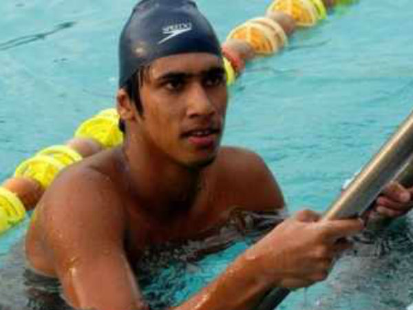 TN swimmer balakrishnan died after lorry accident in chennai TN swimmer balakrishnan died after lorry accident in chennai