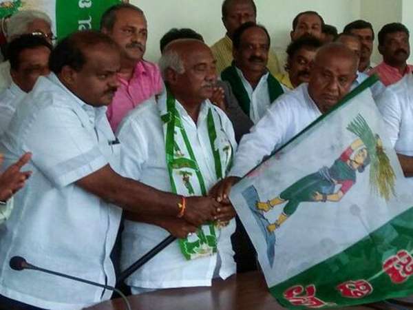 கூட்டணிக்குள் கலவரம்