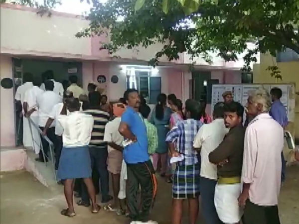 தமிழகத்தில் வாக்குப்பதிவு விறுவிறுப்பும், மந்தமும்..