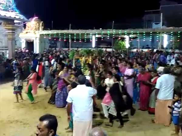 Womans danced in Temple festival at Sathiyamangalam Womans danced in Temple festival at Sathiyamangalam