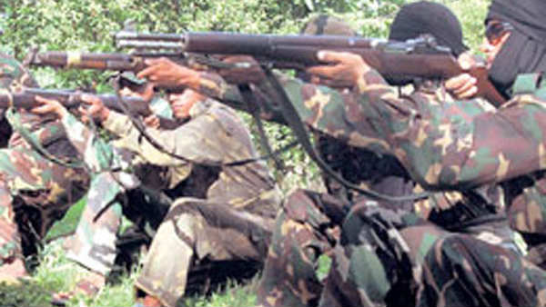 Five policemen martyred in a Maoist attack at Jharkhand Five policemen martyred in a Maoist attack at Jharkhand
