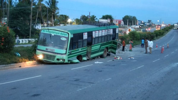 Accident near Hosur three killed including a female baby after a lorry hits Accident near Hosur three killed including a female baby after a lorry hits
