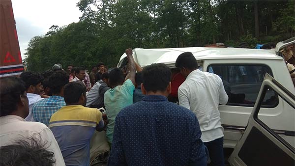 5 dead in a freak accident near Coimbatore 5 dead in a freak accident near Coimbatore