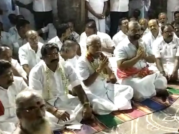 பூஜைகள்
