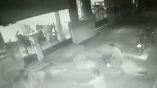 3 member gang loot woman in front of her husband 3 member gang loot woman in front of her husband