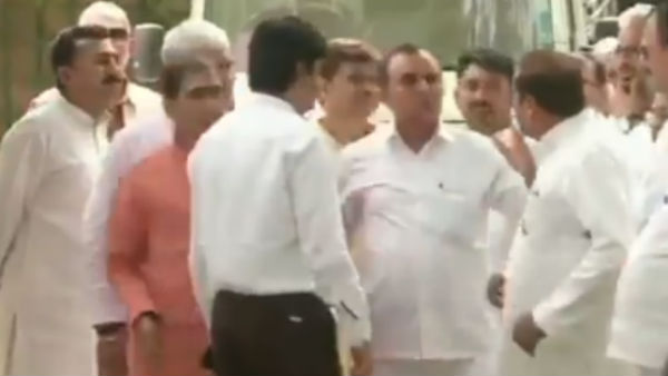 உ.பி நிர்வாகிகள்