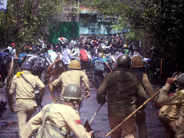 பாஜகவினர் படுகொலை