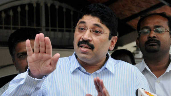 திங்கள்கிழமையும் புயல் வீசும்