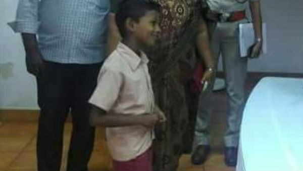 பூரிப்படைந்த தாய்