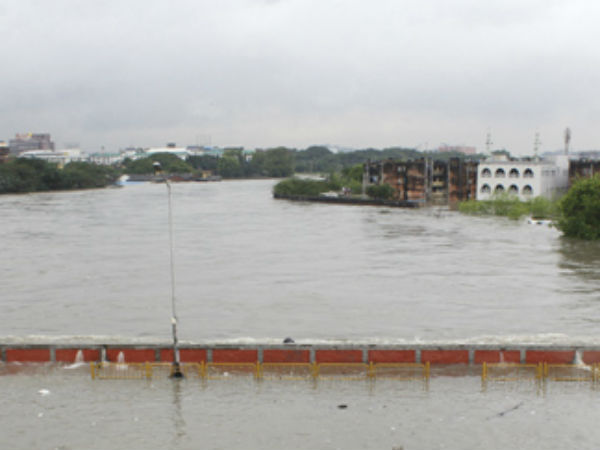 கட்டாந்தரையாக ஏரி