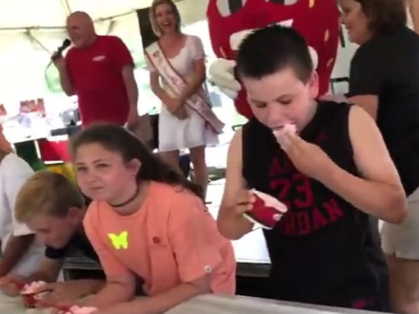 what a funny ice cream eating contest what a funny ice cream eating contest
