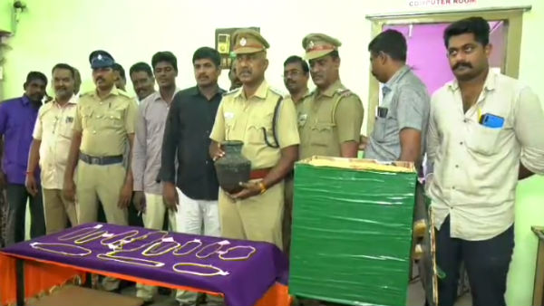 பித்தளை குடம்