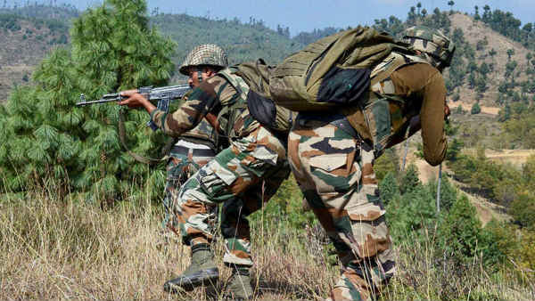In Jammu and Kashmir, the terrorists are atrocities. Three CRPF soldiers are heroic deaths In Jammu and Kashmir, the terrorists are atrocities. Three CRPF soldiers are heroic deaths