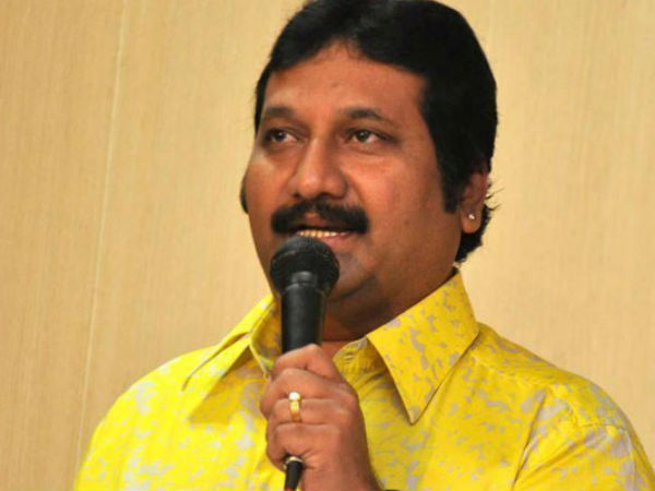 பாடகர்