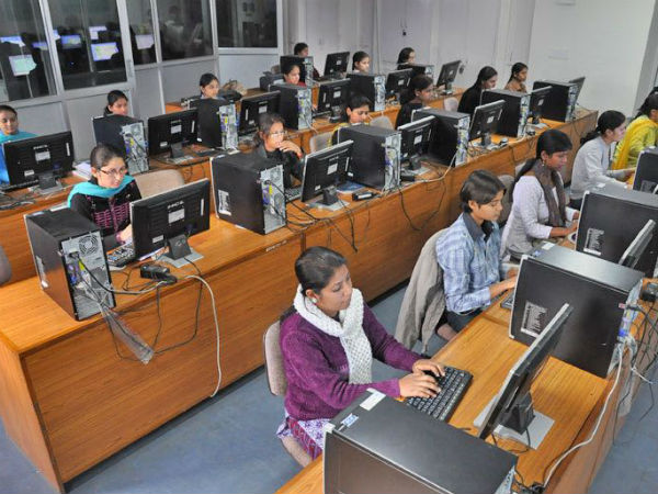 META NEET Academy is helping students to enter into medical with juts a pass mark META NEET Academy is helping students to enter into medical with juts a pass mark