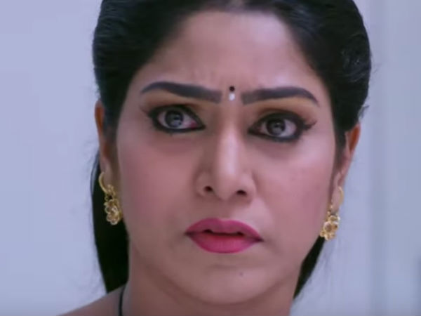 நகையை நிலா போடும்போது