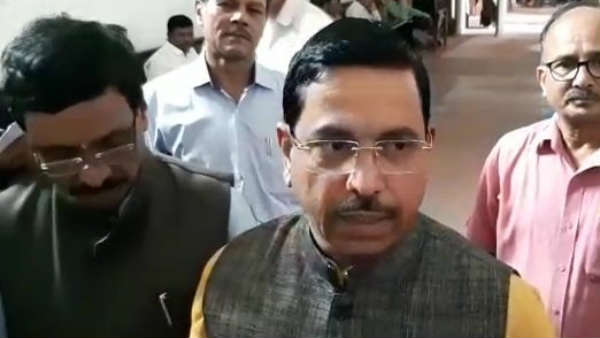 10 parties including AIADMK extend support to BJP speaker candidate OM Birla 10 parties including AIADMK extend support to BJP speaker candidate OM Birla
