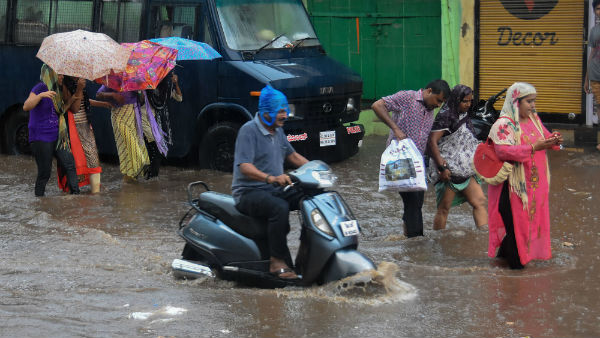 North Karnataka receiving heavy rain since 2 days North Karnataka receiving heavy rain since 2 days