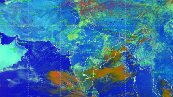 Low pressure area in the Bay of Bengal have evolved heavier rain likely in the state .. Low pressure area in the Bay of Bengal have evolved heavier rain likely in the state ..
