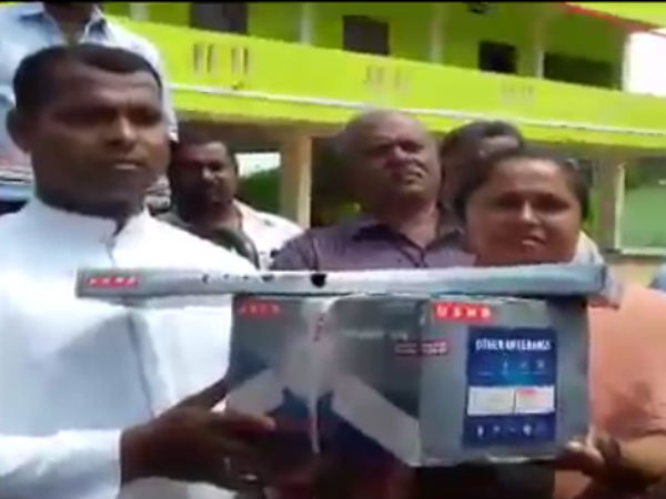 parents has given dower to a Middle school in Kanniyakumari parents has given dower to a Middle school in Kanniyakumari