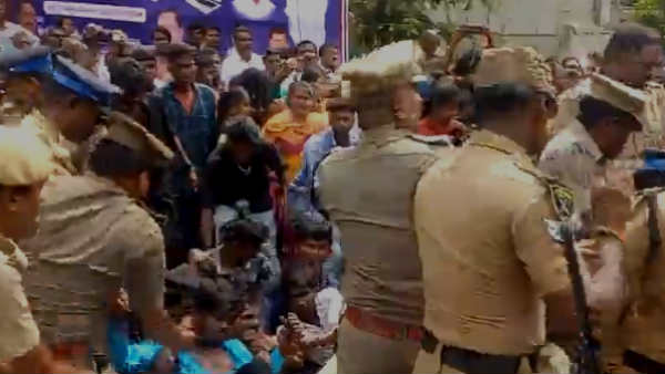 போக்குவரத்து பாதிப்பு